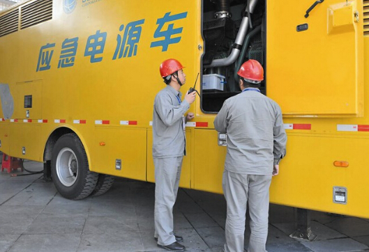 韩城如何清理被灰尘覆盖的机油散热器？